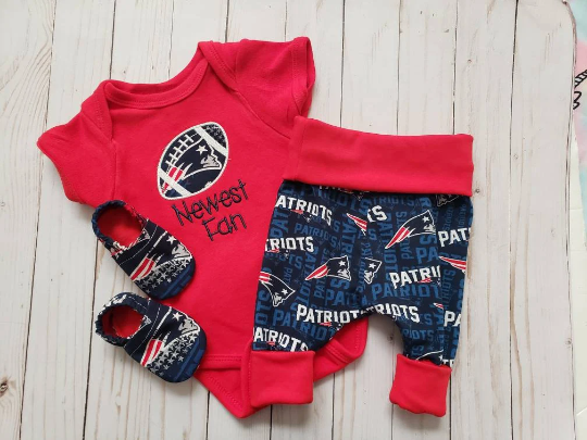 New England Patriots bodysuit, knit pants and matching booties