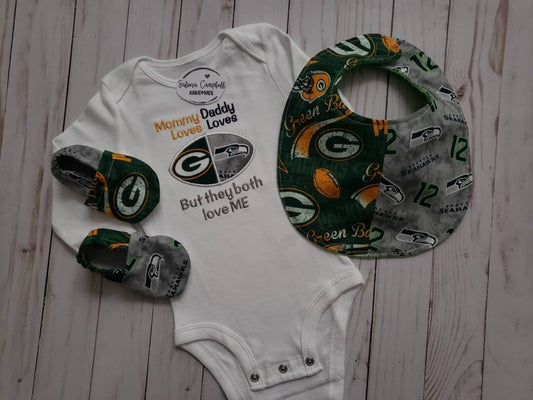 House divided baby gift set. Bodysuit, bib AND matching booties- you pick teams